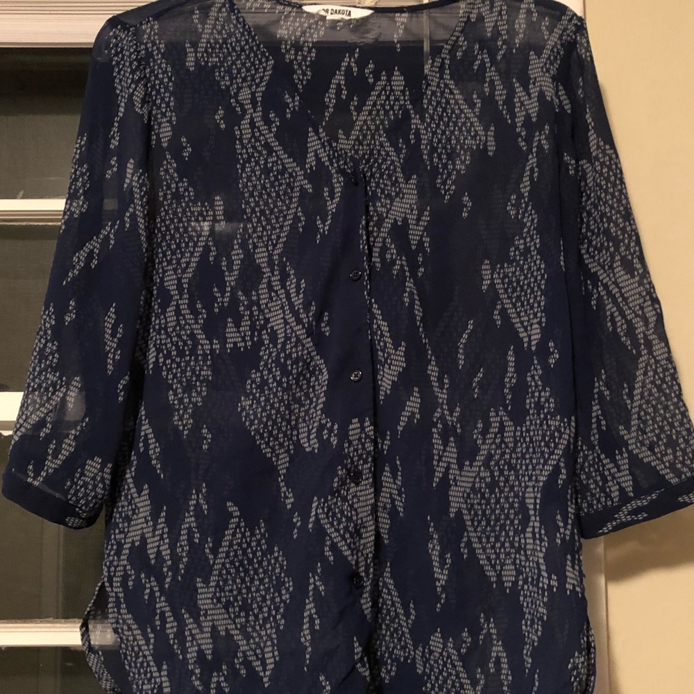 Blue top